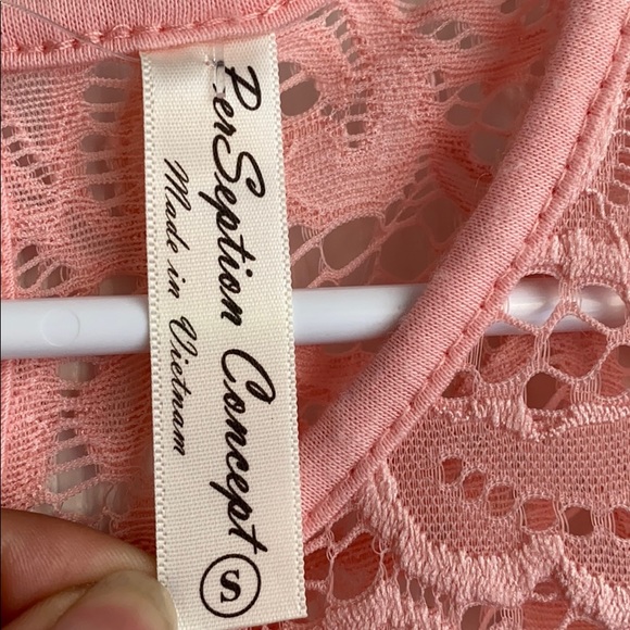 Rose Pink Lace Blouse - Picture 5 of 8